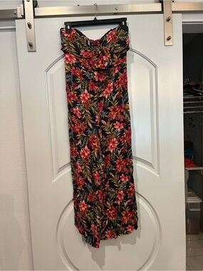 American Eagle Black tropical Floral strapless jumpsuit. GUC!